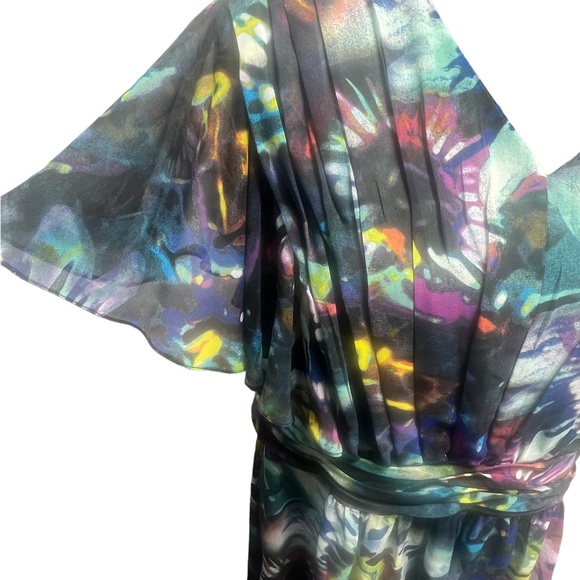 Romans, Size 18W, Multi Colored, Flowing, Zip Up Dress. K16 - Picture 6 of 10